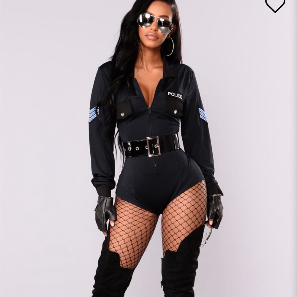 Yandy cop costume foreplay